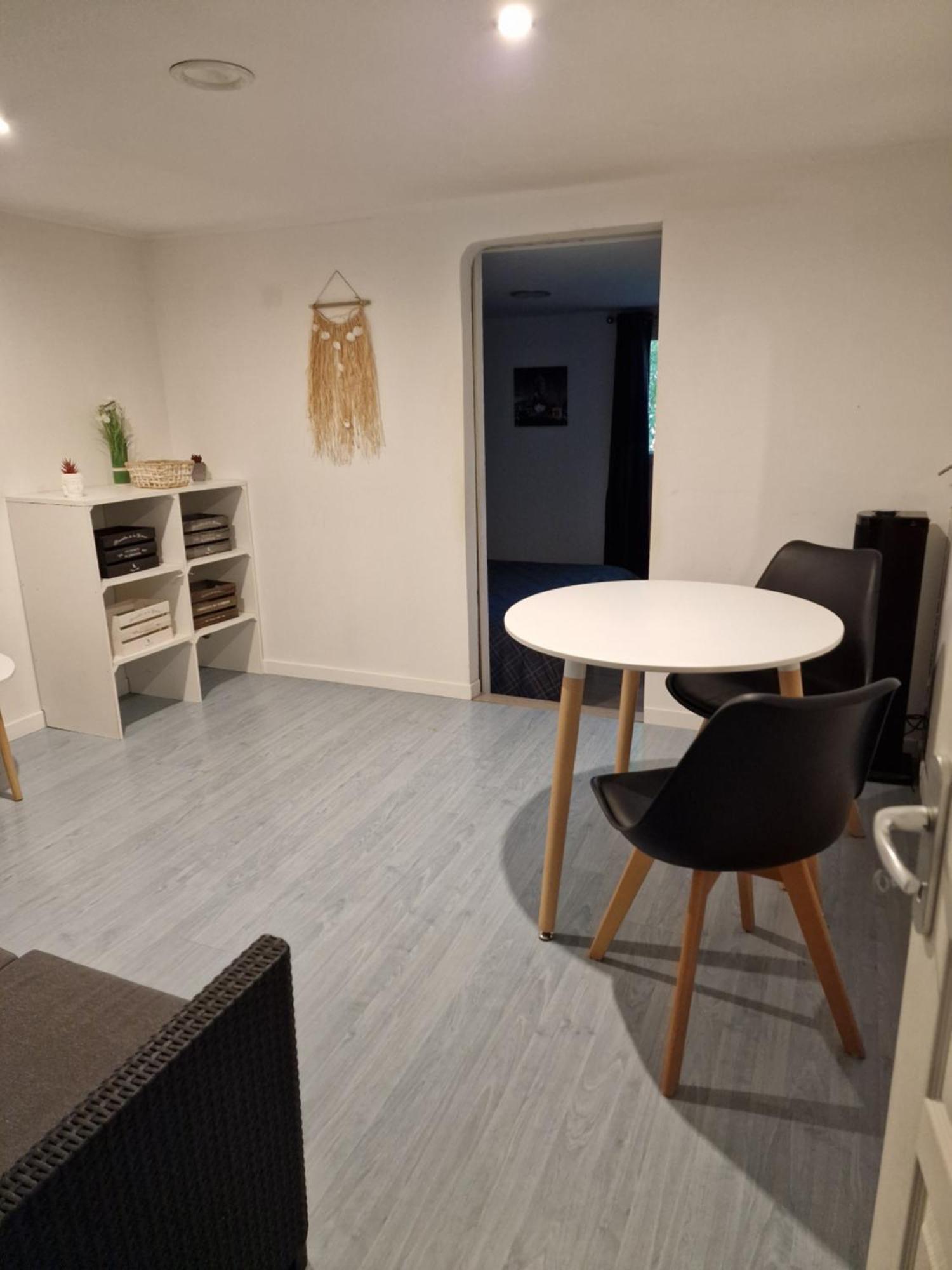 Chambre Chez L Habitant Petit Dejeuner Compris Fréjus Eksteriør bilde