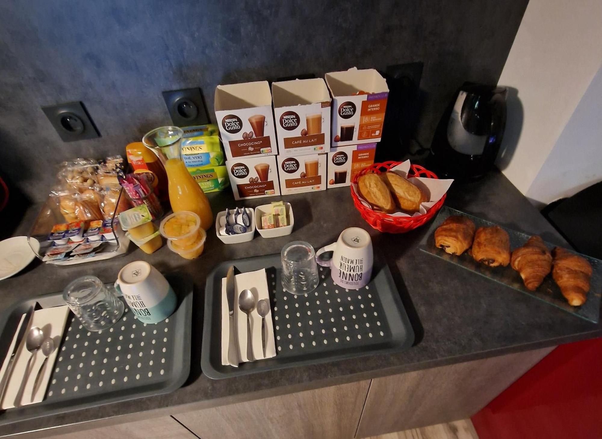 Chambre Chez L Habitant Petit Dejeuner Compris Fréjus Eksteriør bilde